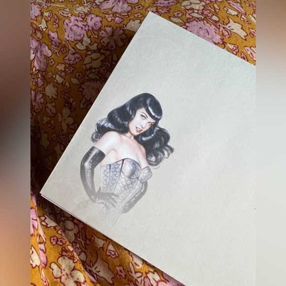 Bettie page by night stationary art by Olivia - Picture 8 of 8